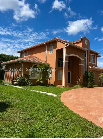 7856 NW 167th Terrace Miami Lakes FL 33016