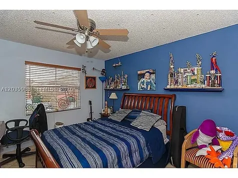 8627 NW 1st Lane Miami FL 33126