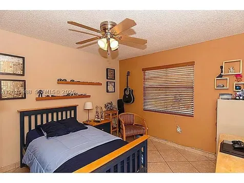 8627 NW 1st Lane Miami FL 33126