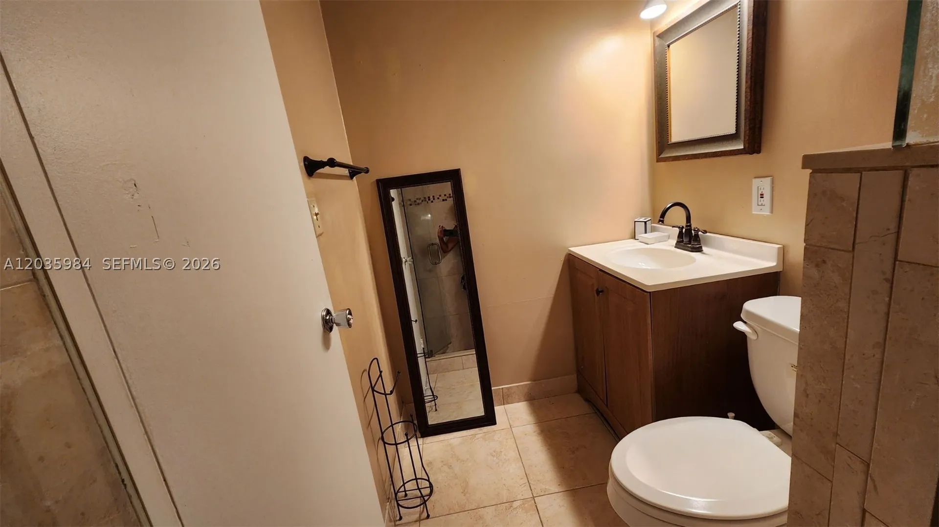 5981 Washington Street Hollywood FL 33023