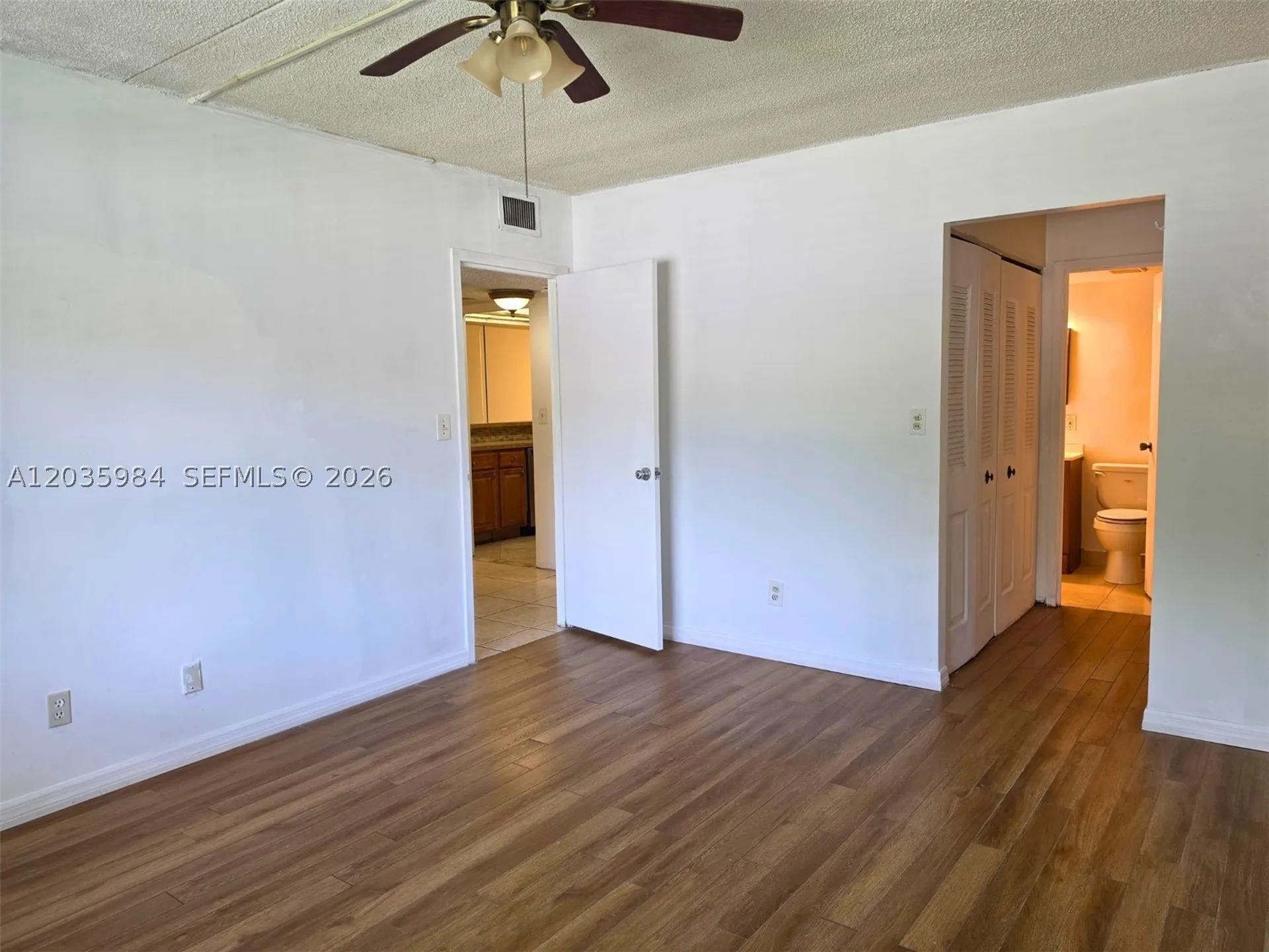 5981 Washington Street Hollywood FL 33023