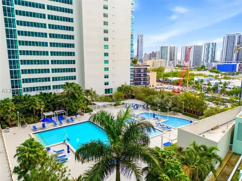 1900 N Bayshore Drive Miami FL 33132