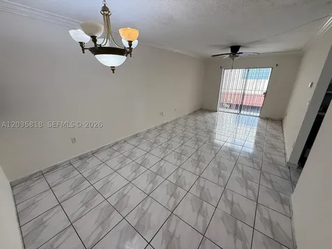 1285 W 26th Place Hialeah FL 33010
