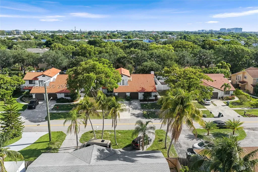 443 NE 38th Street Boca Raton FL 33431