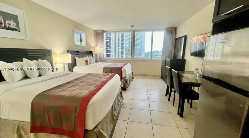 19201 Collins Avenue Sunny Isles Beach FL 33160
