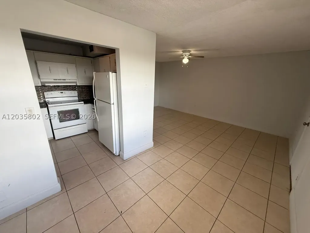 6675 W 4th Avenue Hialeah FL 33012