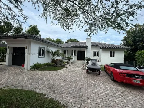12885 SW 77 Avenue Pinecrest FL 33156