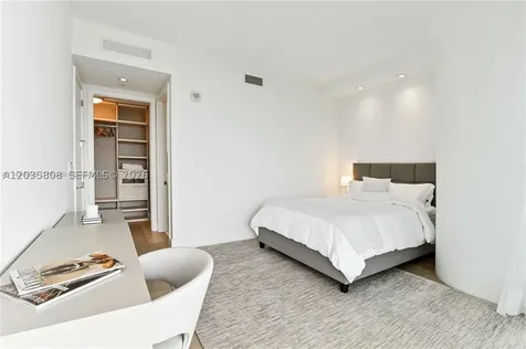 10203 Collins Avenue Bal Harbour FL 33154