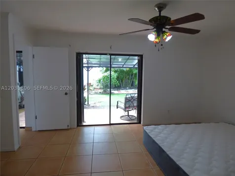 10857 SW 132nd Cir Court Miami FL 33186