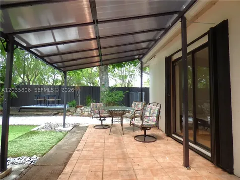 10857 SW 132nd Cir Court Miami FL 33186