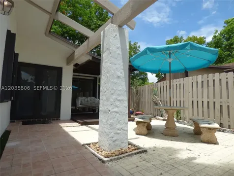 10857 SW 132nd Cir Court Miami FL 33186