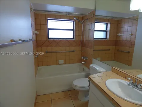 10857 SW 132nd Cir Court Miami FL 33186