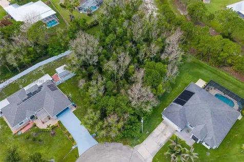 5501 Chapel Court Port St. Lucie FL 34986