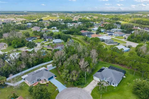 5501 Chapel Court Port St. Lucie FL 34986