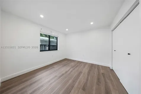 17150 NE 23rd Avenue North Miami Beach FL 33160