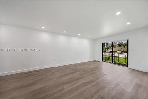 17150 NE 23rd Avenue North Miami Beach FL 33160