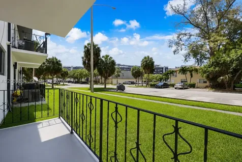 17150 NE 23rd Avenue North Miami Beach FL 33160