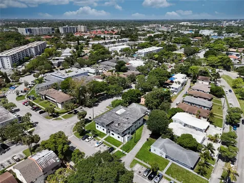 17150 NE 23rd Avenue North Miami Beach FL 33160