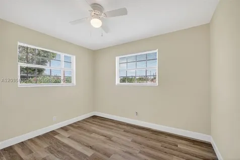 560 W 34th Street Riviera Beach FL 33404