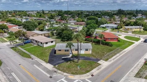 560 W 34th Street Riviera Beach FL 33404