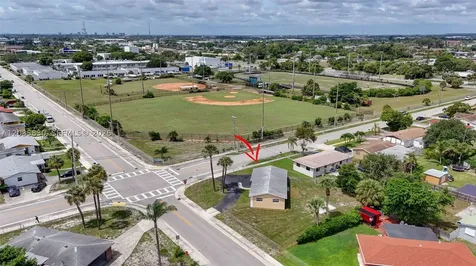 560 W 34th Street Riviera Beach FL 33404