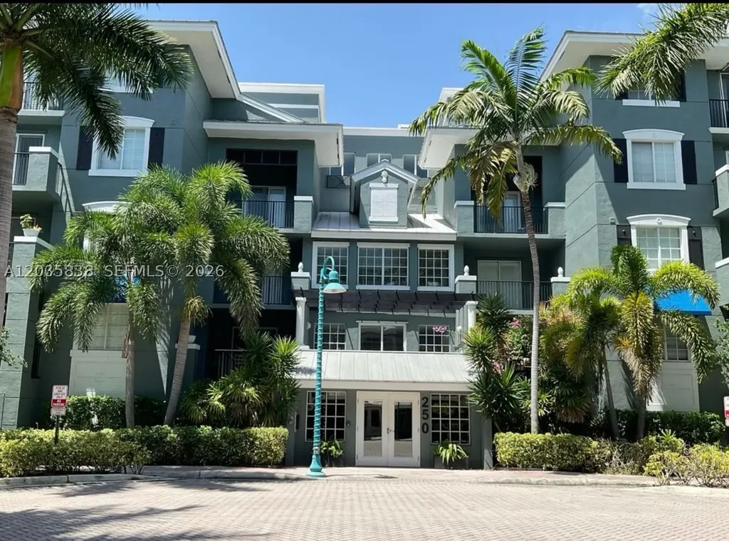 250 NE 3rd Avenue Delray Beach FL 33444