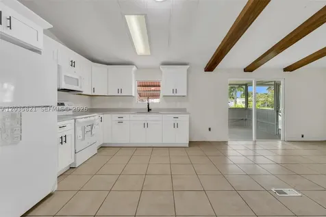710 NW 217th Way Pembroke Pines FL 33029