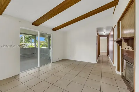 710 NW 217th Way Pembroke Pines FL 33029