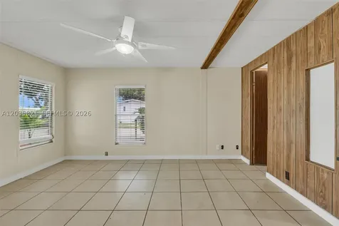 710 NW 217th Way Pembroke Pines FL 33029
