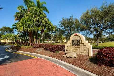 663 Vista Isles Drive Sunrise FL 33325
