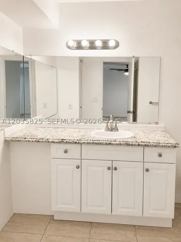 663 Vista Isles Drive Sunrise FL 33325