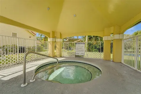 663 Vista Isles Drive Sunrise FL 33325