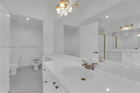 10710 NW 66th Street Doral FL 33178