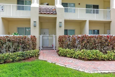 10710 NW 66th Street Doral FL 33178