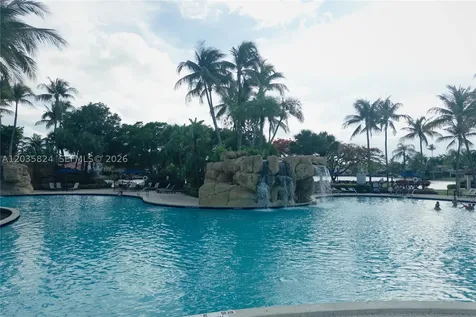 10710 NW 66th Street Doral FL 33178