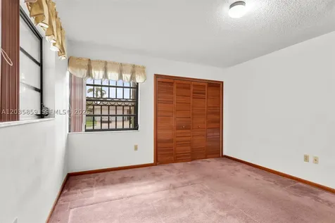 320 NW 136th Avenue Miami FL 33182