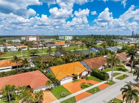 320 NW 136th Avenue Miami FL 33182
