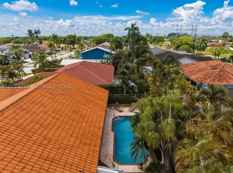 320 NW 136th Avenue Miami FL 33182
