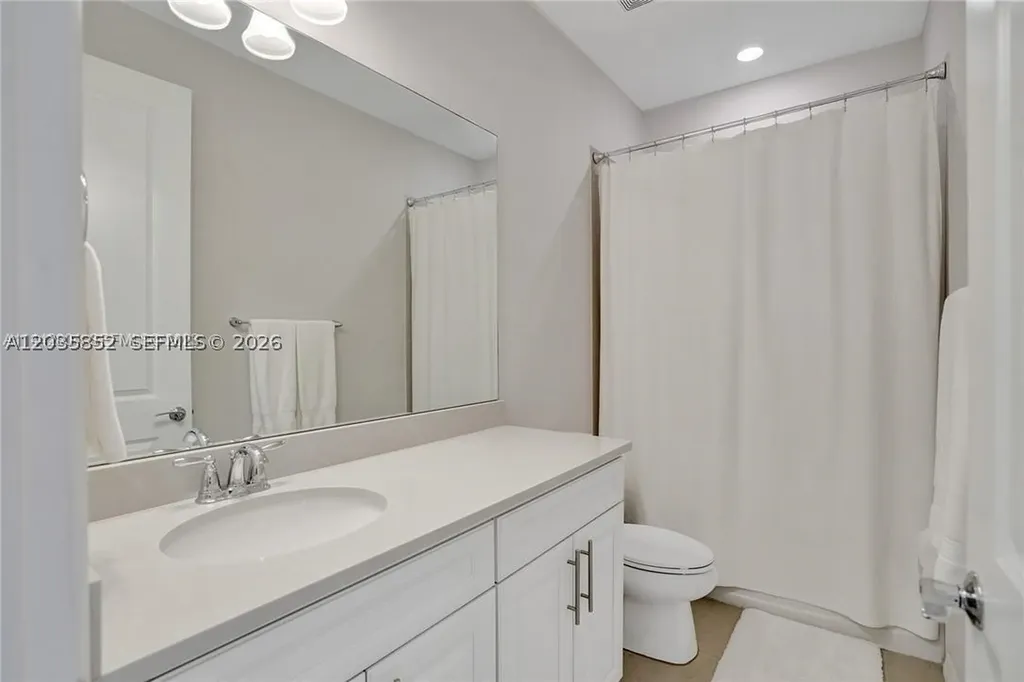 5140 Eucalyptus Drive Hollywood FL 33021