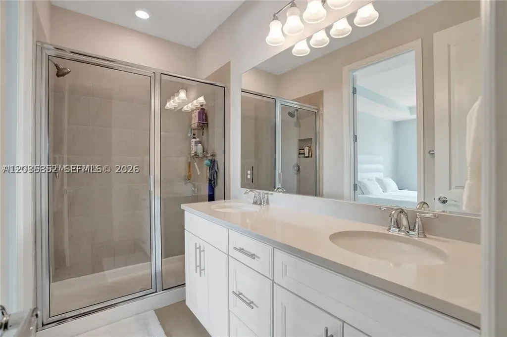 5140 Eucalyptus Drive Hollywood FL 33021