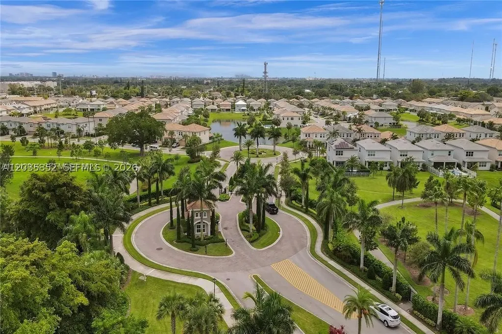 5140 Eucalyptus Drive Hollywood FL 33021