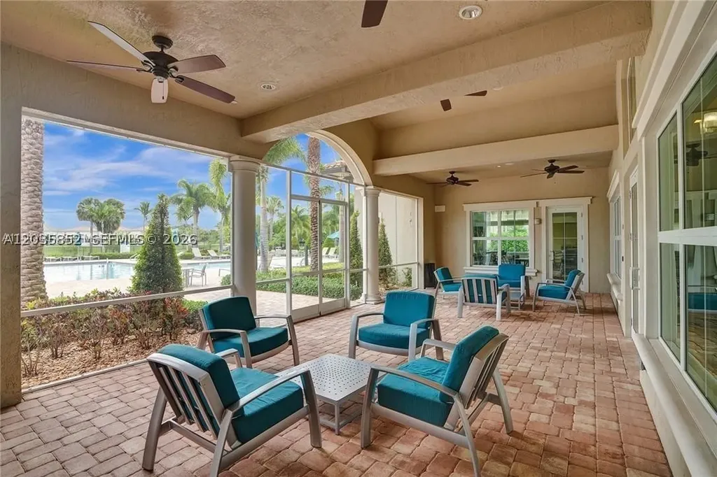5140 Eucalyptus Drive Hollywood FL 33021