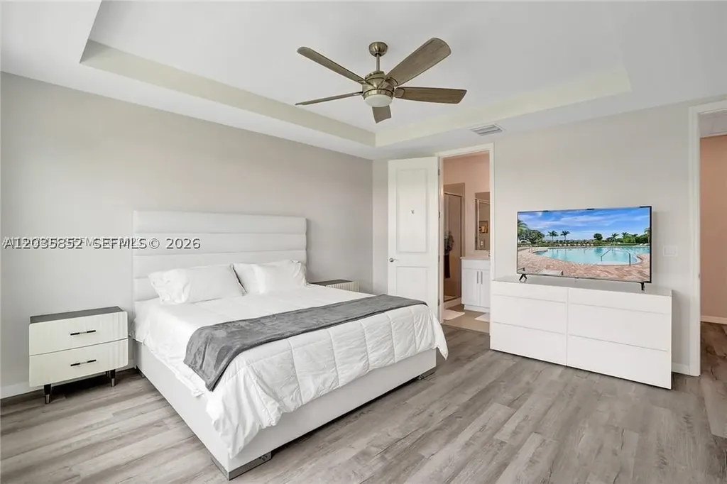 5140 Eucalyptus Drive Hollywood FL 33021
