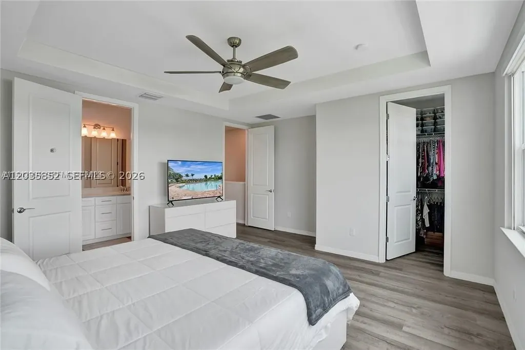 5140 Eucalyptus Drive Hollywood FL 33021