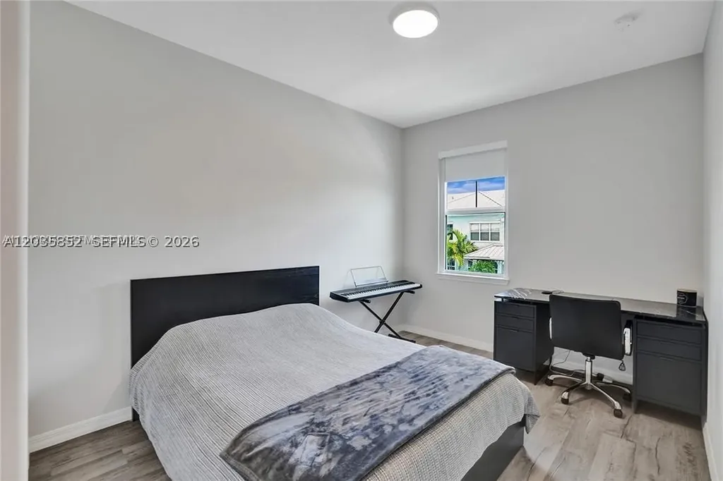 5140 Eucalyptus Drive Hollywood FL 33021