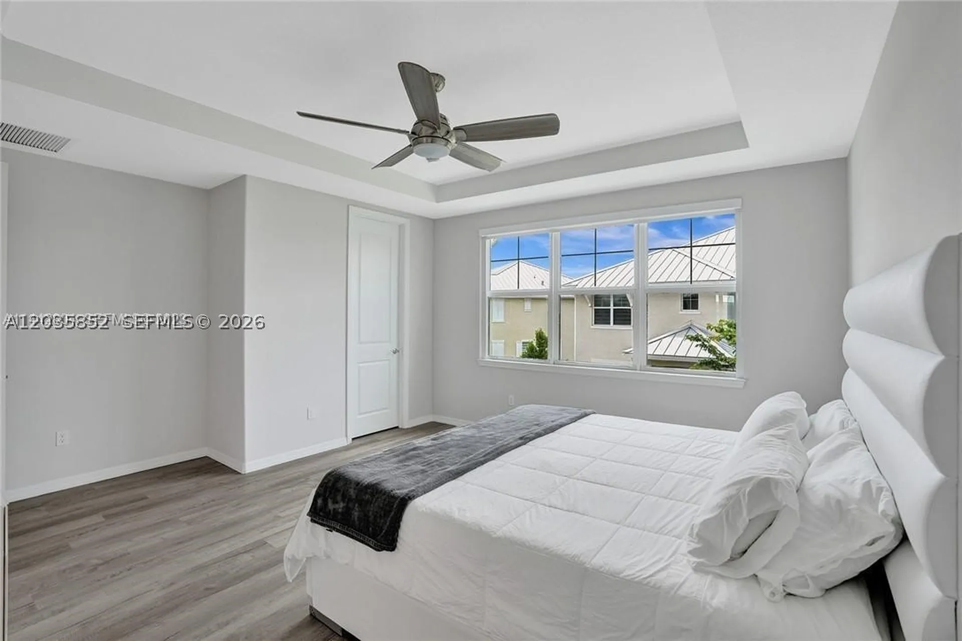 5140 Eucalyptus Drive Hollywood FL 33021