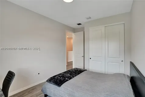 5140 Eucalyptus Drive Hollywood FL 33021