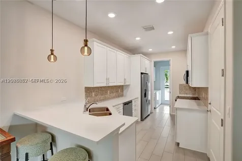 5140 Eucalyptus Drive Hollywood FL 33021