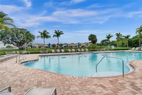 5140 Eucalyptus Drive Hollywood FL 33021