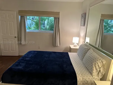 1515 West Avenue Miami Beach FL 33139
